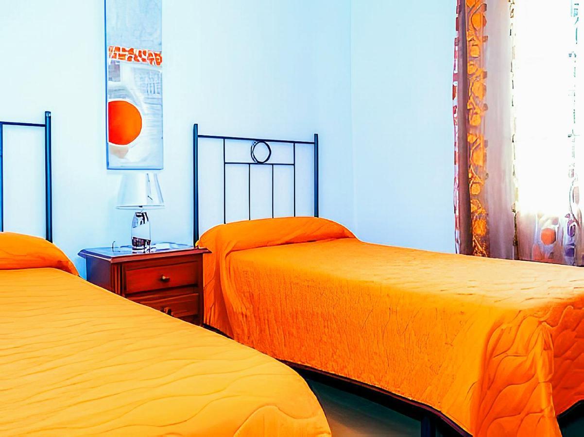 Apartamentos Garaje & Aire & Wifi & Solo Familias Y Parejas Конил-де-ла-Фронтера Екстериор снимка