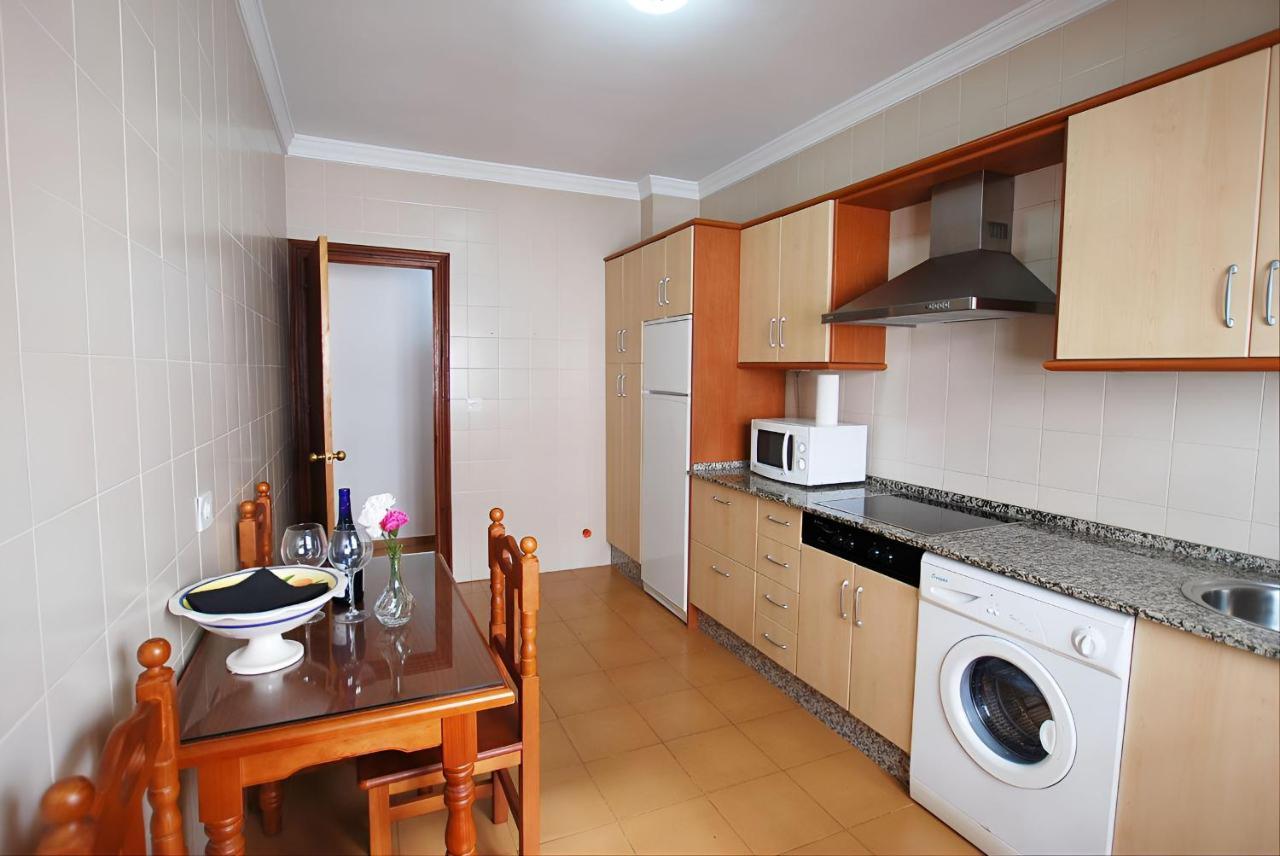 Apartamentos Garaje & Aire & Wifi & Solo Familias Y Parejas Конил-де-ла-Фронтера Екстериор снимка