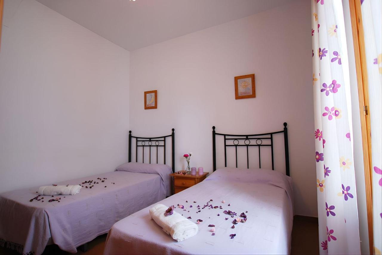 Apartamentos Garaje & Aire & Wifi & Solo Familias Y Parejas Конил-де-ла-Фронтера Екстериор снимка