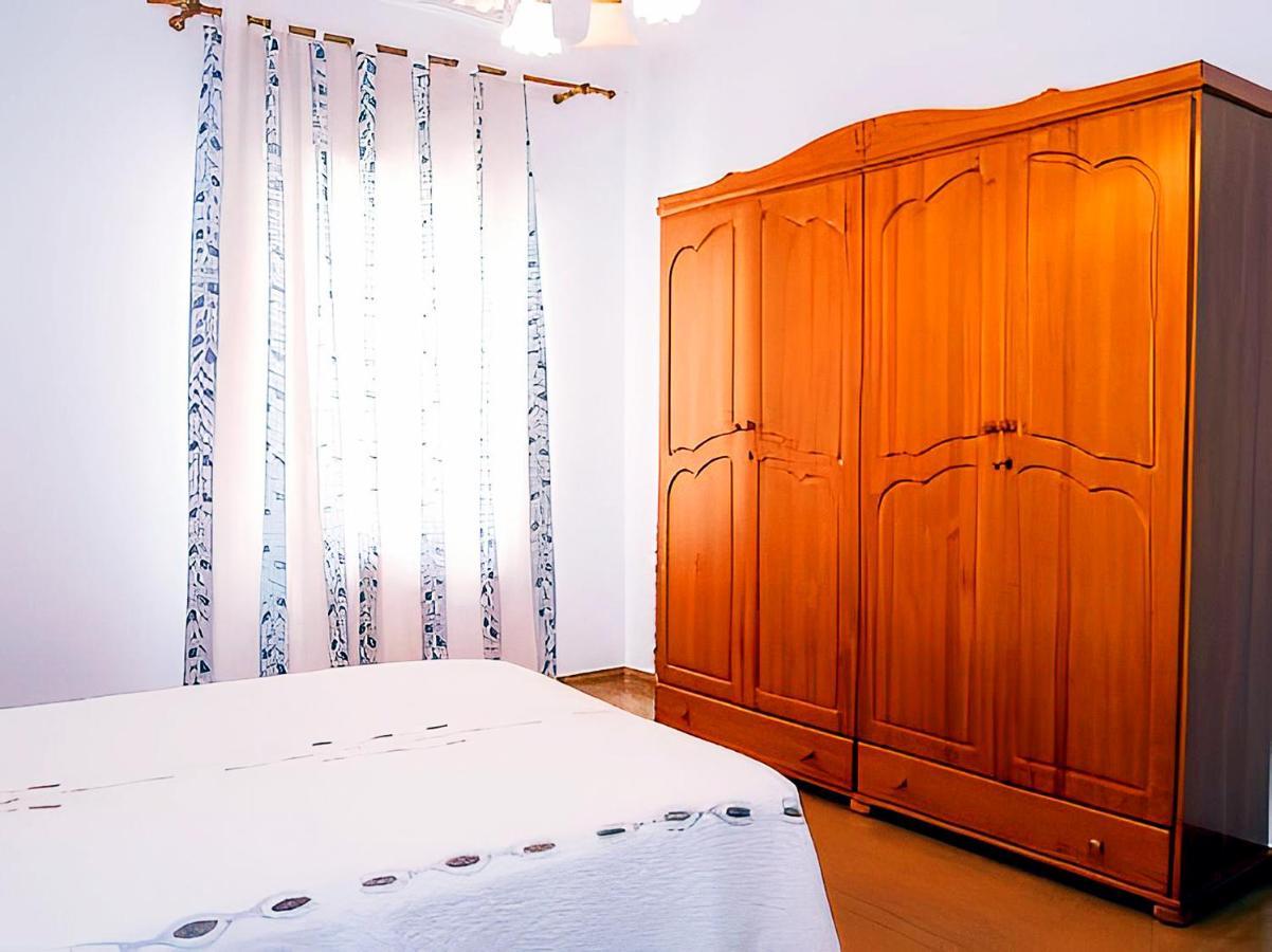 Apartamentos Garaje & Aire & Wifi & Solo Familias Y Parejas Конил-де-ла-Фронтера Екстериор снимка