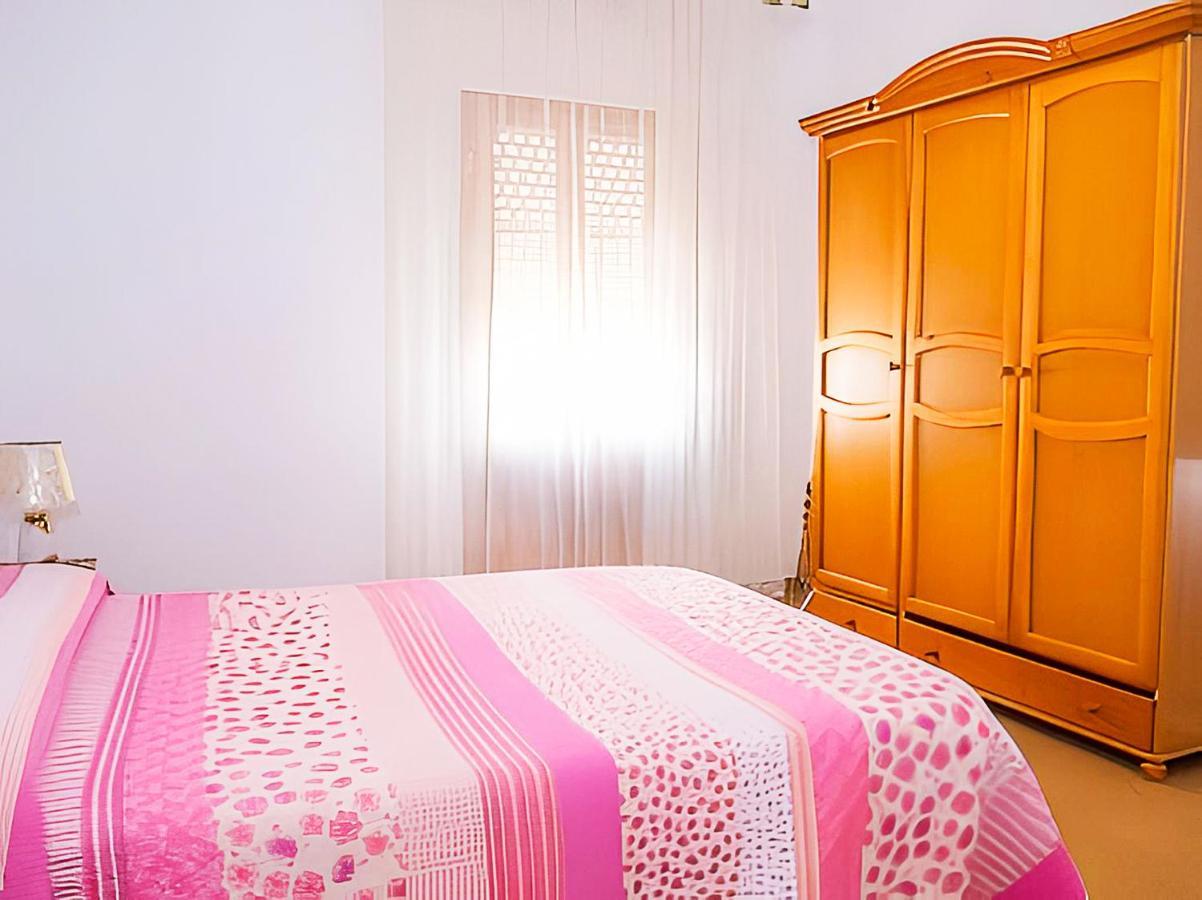 Apartamentos Garaje & Aire & Wifi & Solo Familias Y Parejas Конил-де-ла-Фронтера Екстериор снимка